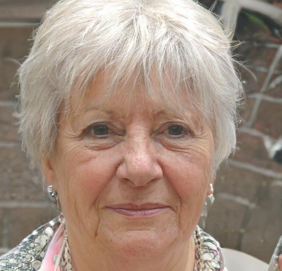 Dr. Sandra Müller, Finanzexpertin